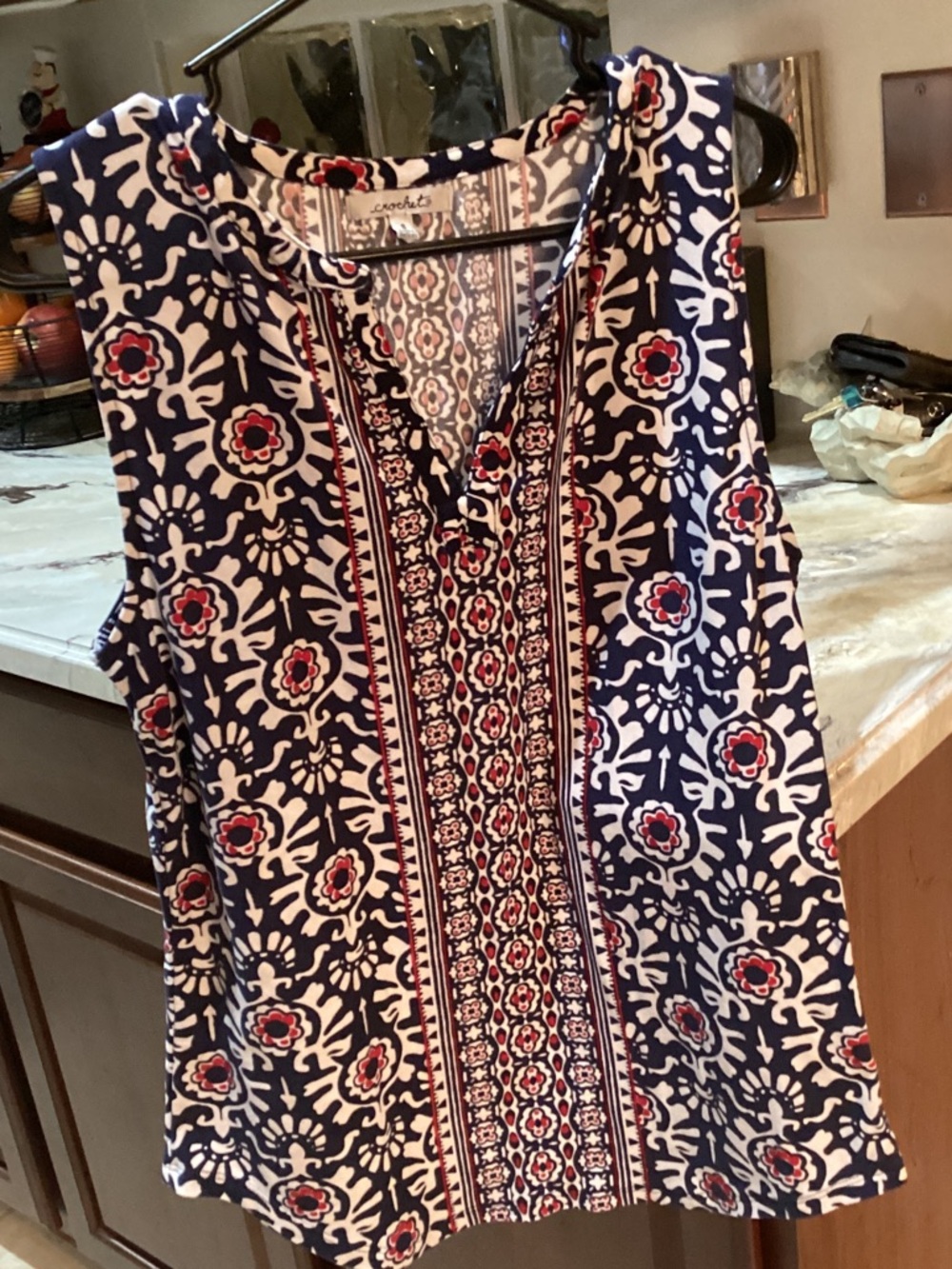 Sleeveless Navy Floral-Print V-Neck Camisole
